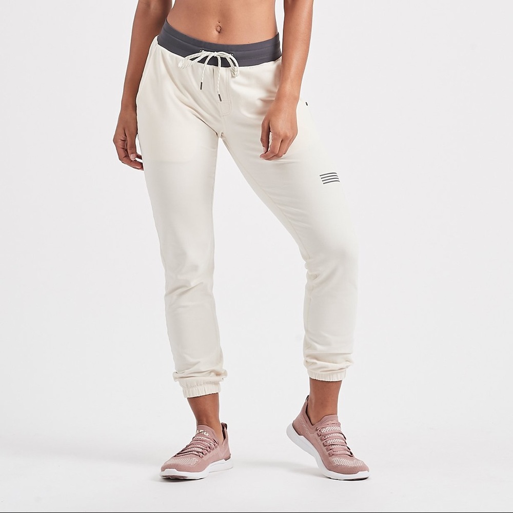 Vuori Women’s Laguna Lounge Pants Natural Sz S